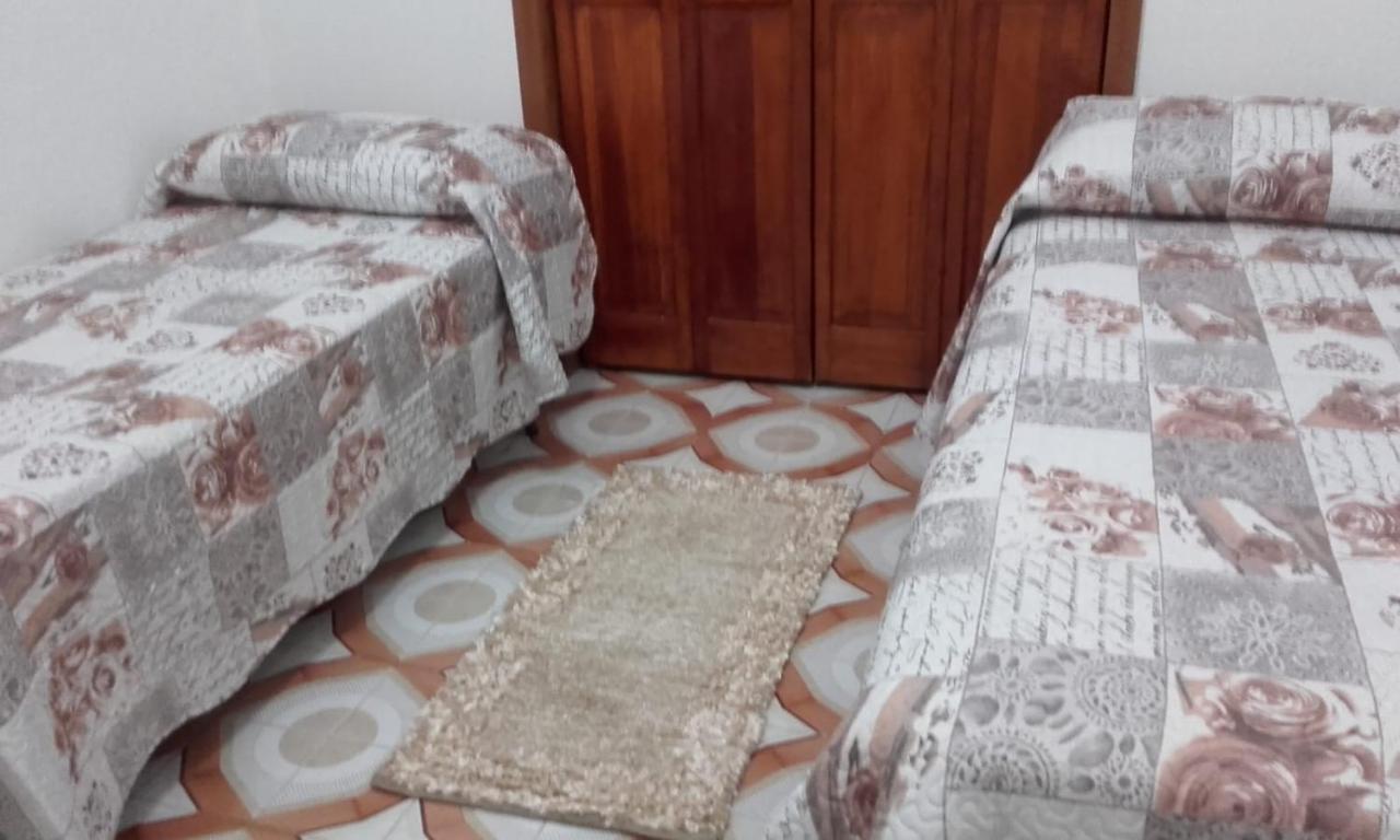 Апартаменти Casa Vacanza Di Maggio Чинізі Екстер'єр фото